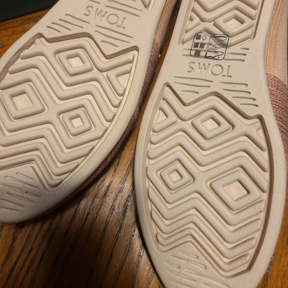 Tom's brown multi digital ombre woven slip on shoes - Picture 4 of 4